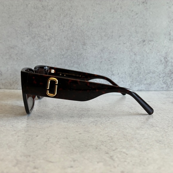 Marc Jacobs Tortoise Shell Sunglasses New With Case - Picture 5 of 11